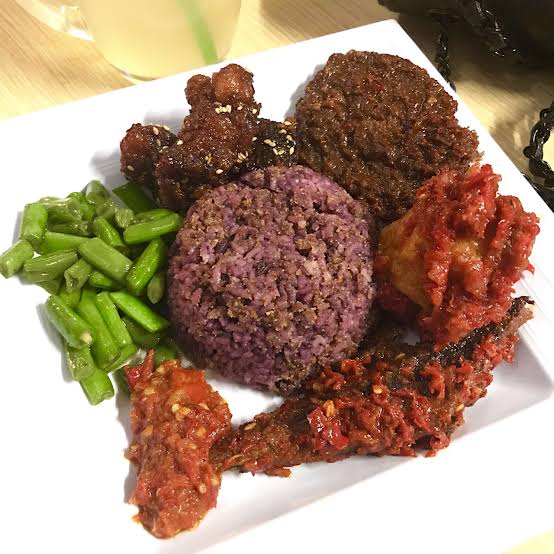 Ayam Madu Nasi Kalong